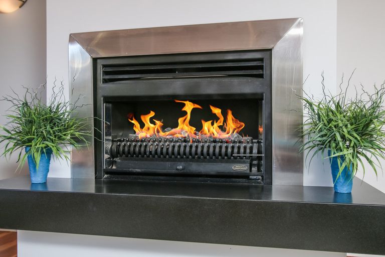 Photo of property in 6 Parker Avenue, New Lynn, Auckland, 0600