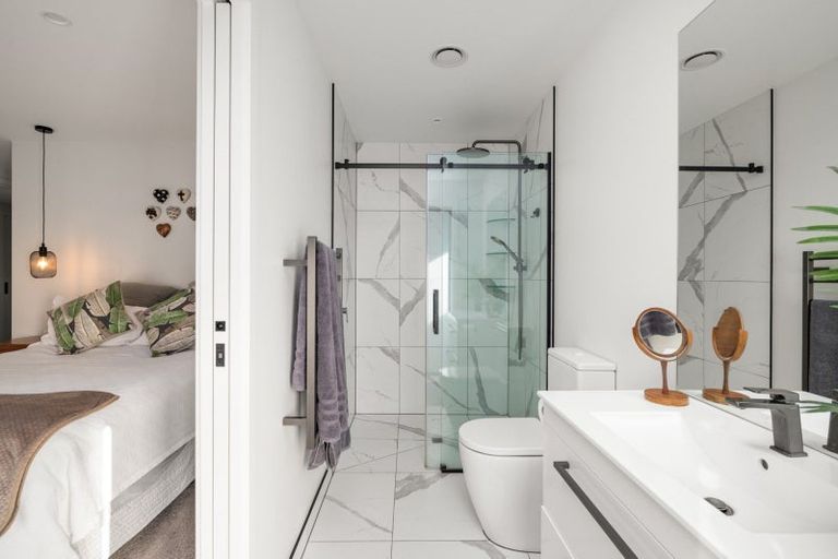 Photo of property in 1 Mida Close, Papamoa Beach, Papamoa, 3118