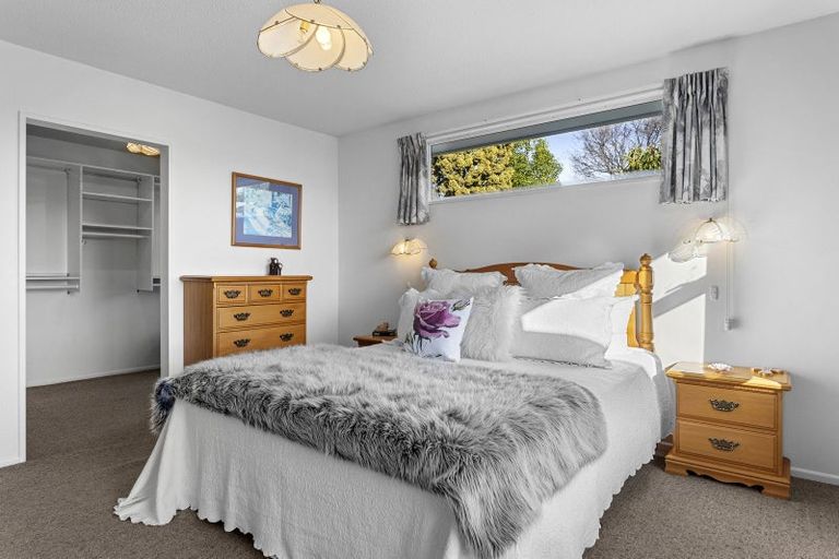 Photo of property in 10b Penelope Place, Casebrook, Christchurch, 8051
