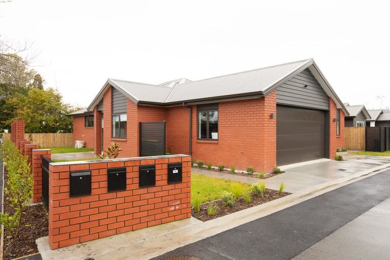 Photo of property in 70a Clarkin Road, Fairfield, Hamilton, 3214