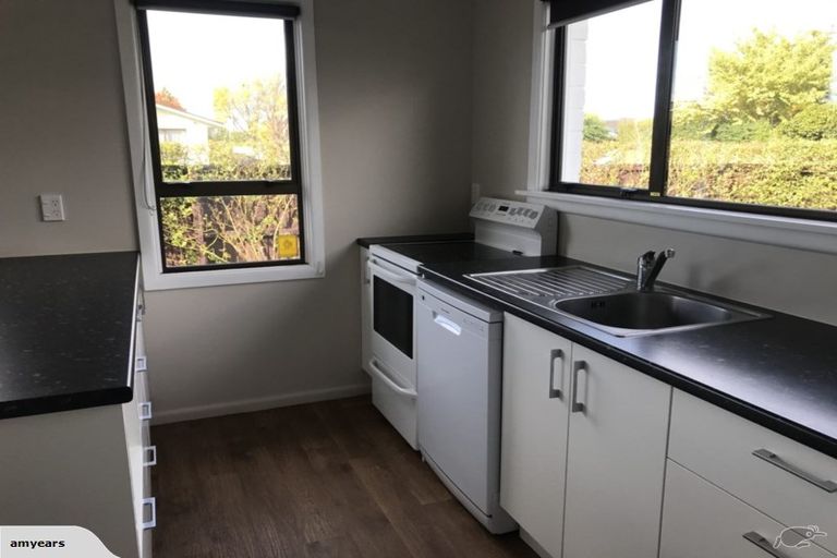 Photo of property in 1/1 Rosedale Place, Avonhead, Christchurch, 8042