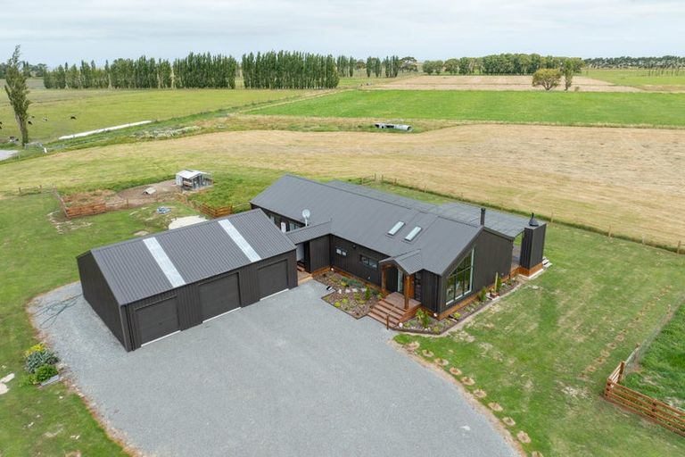 Photo of property in 45 Selwyn Lake Road, Leeston, 7683