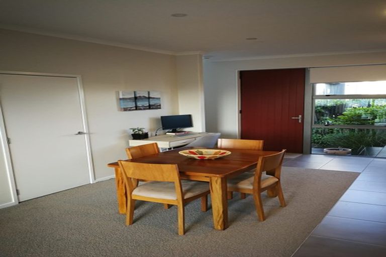 Photo of property in 25 Mollusc Road, Hobsonville, Auckland, 0616