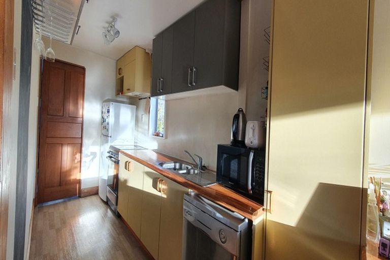 Photo of property in 8 Okeover Street, Woolston, Christchurch, 8062