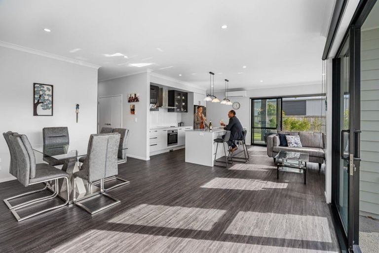 Photo of property in 3 Oceania Sands Way, Papamoa Beach, Papamoa, 3118