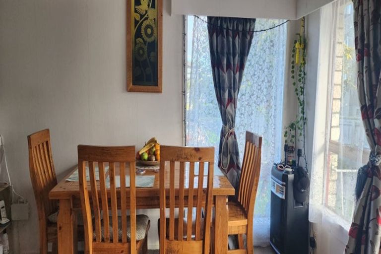 Photo of property in 3/24 Alfriston Road, Manurewa East, Auckland, 2102