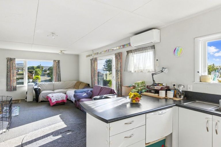 Photo of property in 230 Rosetta Road, Raumati Beach, Paraparaumu, 5032