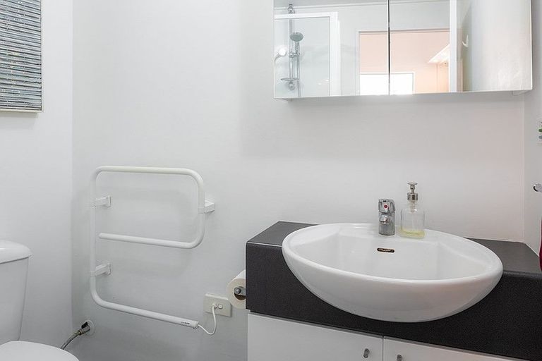 Photo of property in Hannahs Corner, 36/8 Leeds Street, Te Aro, Wellington, 6011