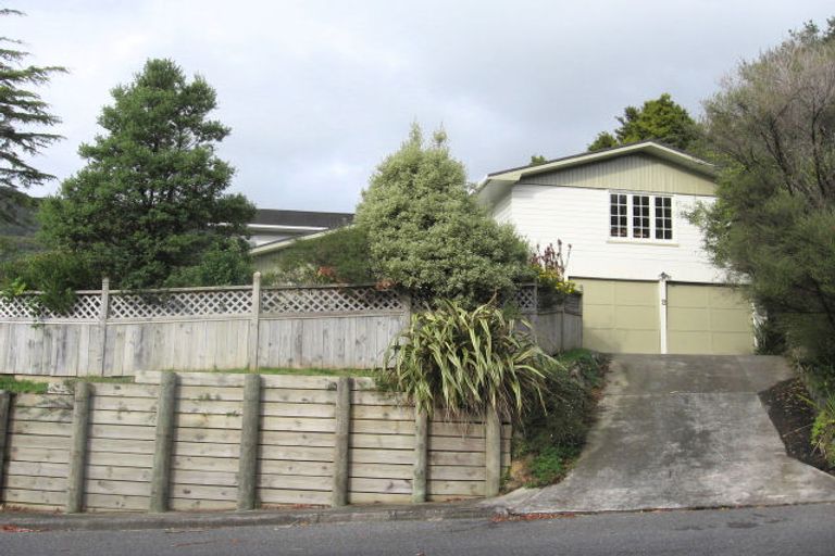 Photo of property in 13 Ngahere Street, Stokes Valley, Lower Hutt, 5019