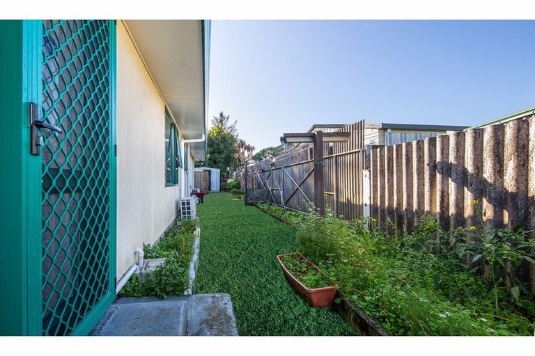 Photo of property in 77b Marne Road, Papakura, 2110