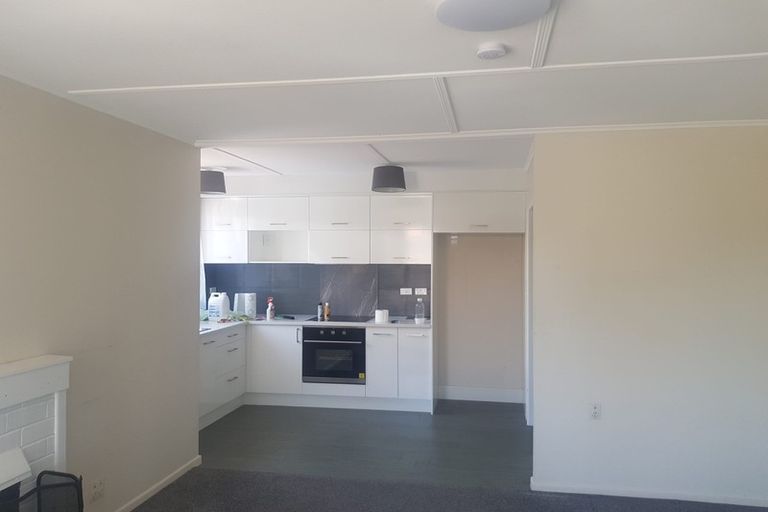Photo of property in 1/7 Lillian Place, Orewa, 0931