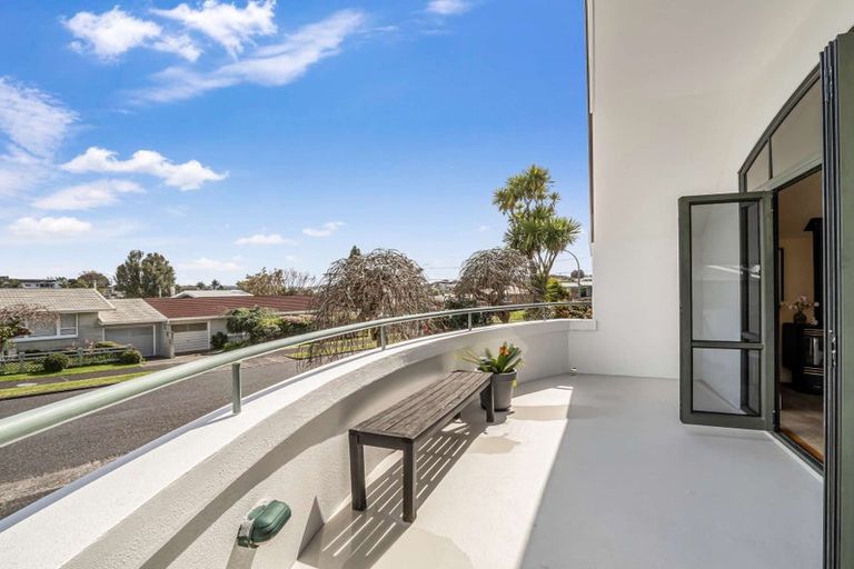 Photo of property in 2 Mahoe Street, Matua, Tauranga, 3110