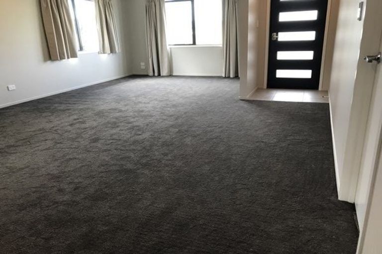 Photo of property in 8 Hannington Way, Rolleston, 7615