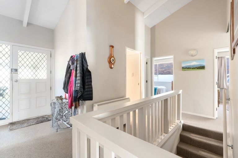 Photo of property in 59 Isadore Road, Saint Clair, Dunedin, 9012