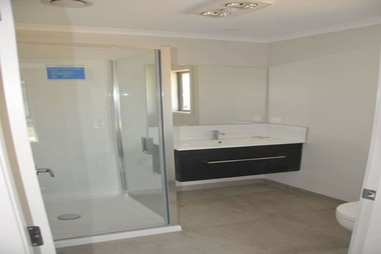 Photo of property in 20 Kotiate Street, Papamoa Beach, Papamoa, 3118