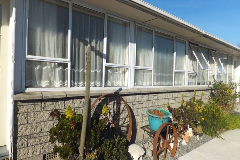 Photo of property in 1/56 Mackenzie Avenue, Woolston, Christchurch, 8023