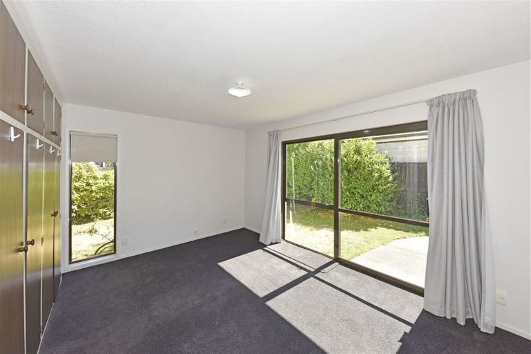 Photo of property in Peerswick Court, 43l Waimairi Road, Upper Riccarton, Christchurch, 8041