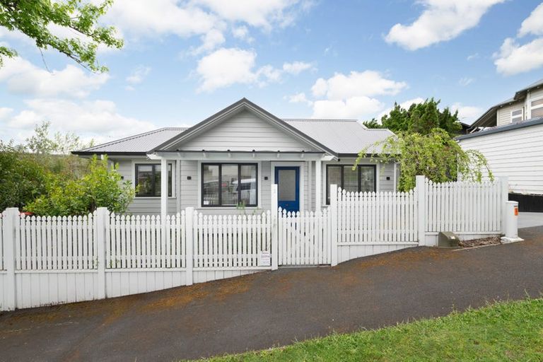Photo of property in 2u1 Moana Street, Frankton, Hamilton, 3204