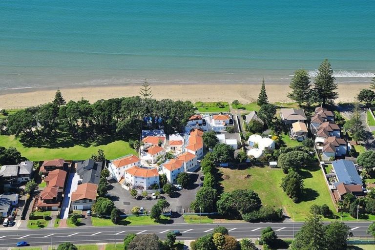 Photo of property in Oceanside Apartments, 20/453 Hibiscus Coast Highway, Orewa, 0931