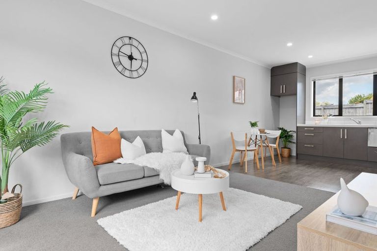 Photo of property in 12/10 Charlemont Street, Whitiora, Hamilton, 3200