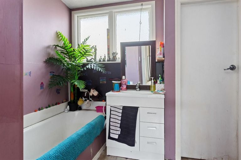 Photo of property in 77 Park Terrace, Waikuku Beach, 7473