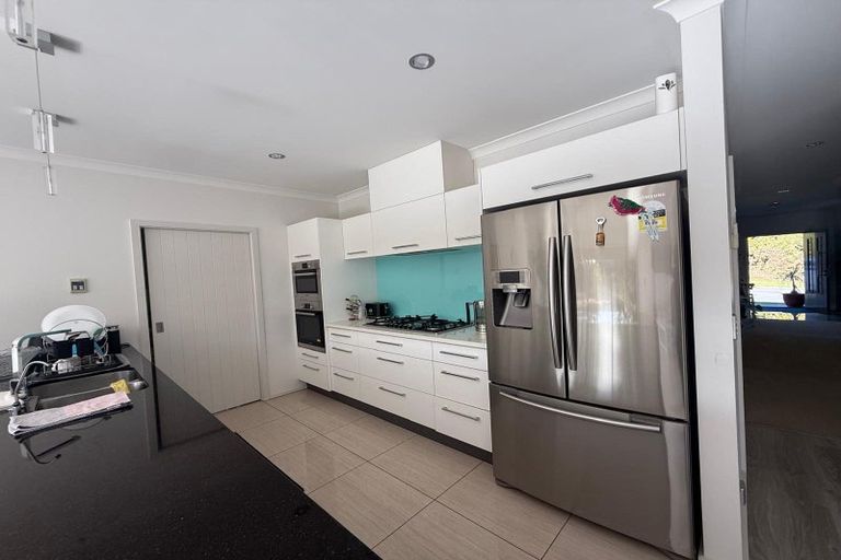 Photo of property in 118 Navigation Drive, Whitby, Porirua, 5024