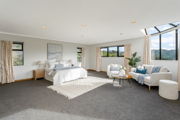 Photo of property in 107 Cockayne Road, Khandallah, Wellington, 6035