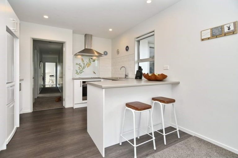 Photo of property in 32 Helmore Street, Rangiora, 7400