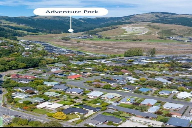 Photo of property in 16 Hurunui Street, Cracroft, Christchurch, 8025