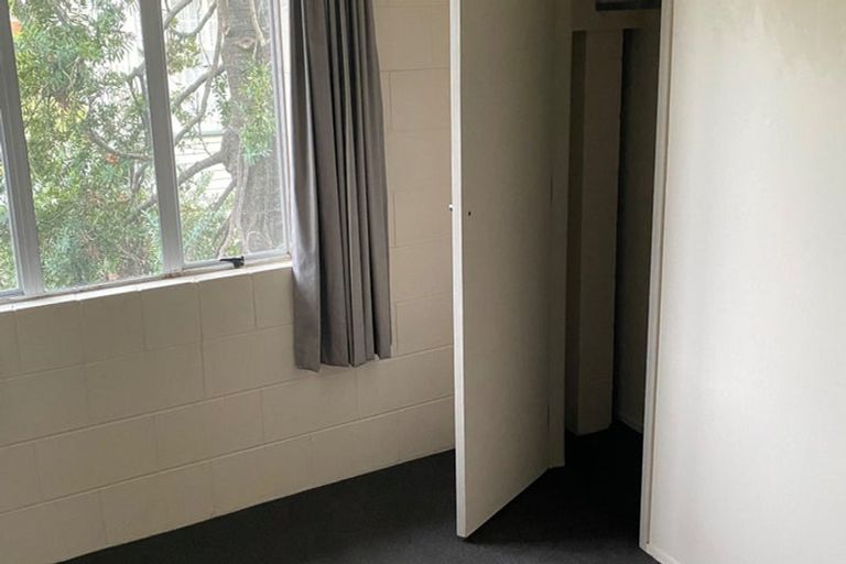 Photo of property in 4/2 Ruakiwi Road, Hamilton Lake, Hamilton, 3204