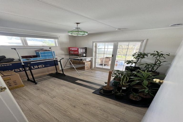 Photo of property in 7 Mataura Grove, Wainuiomata, Lower Hutt, 5014