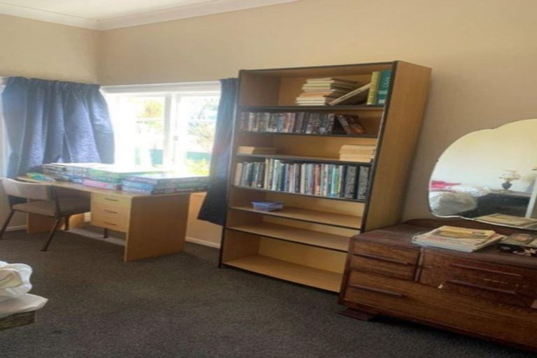 Photo of property in 48 Egmont Street, Hawera, 4610