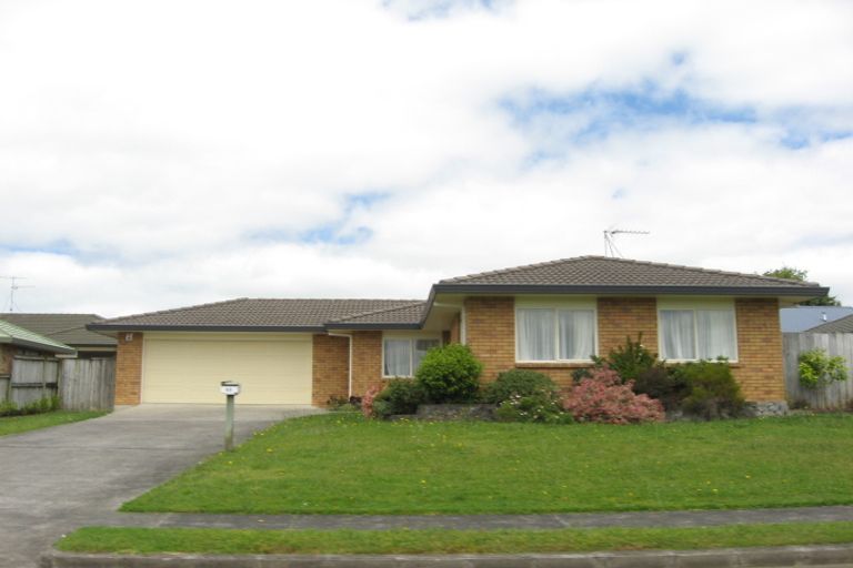 Photo of property in 23 Puriri Road, Pukekohe, 2120