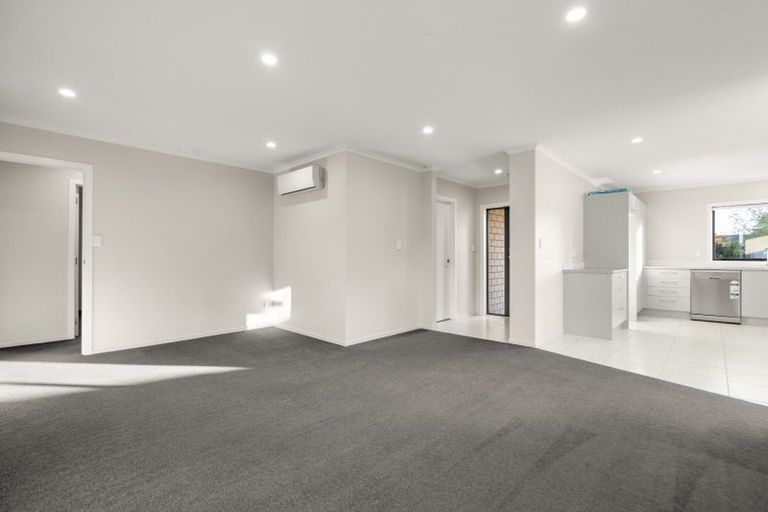 Photo of property in 50 Tupelo Street, Pukete, Hamilton, 3200