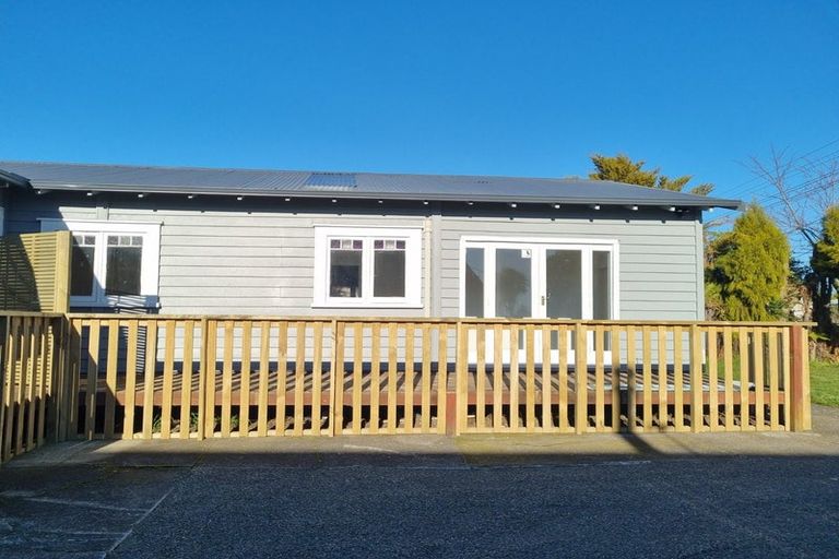 Photo of property in 13 Lee Road, Hannahs Bay, Rotorua, 3010