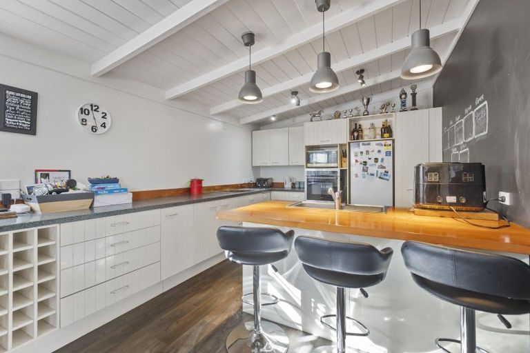 Photo of property in 2 Warre Street, Waitara, 4320