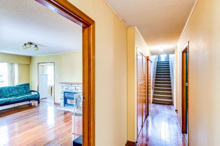 Photo of property in 11 Kauri Street, Taradale, Napier, 4112