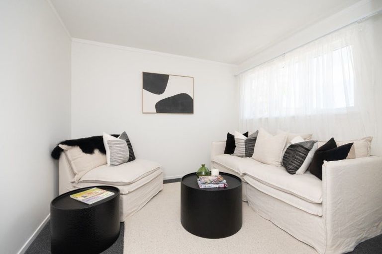 Photo of property in 21 Holyrood Street, Taradale, Napier, 4112