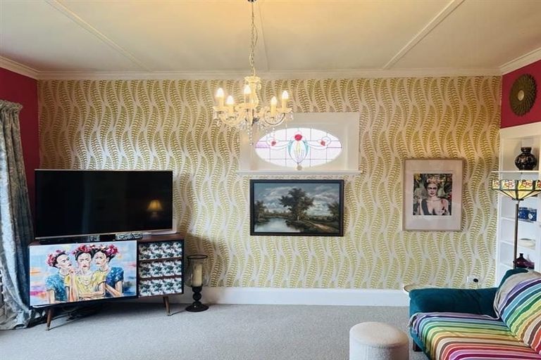 Photo of property in 8 Lyon Street, Marton, 4710