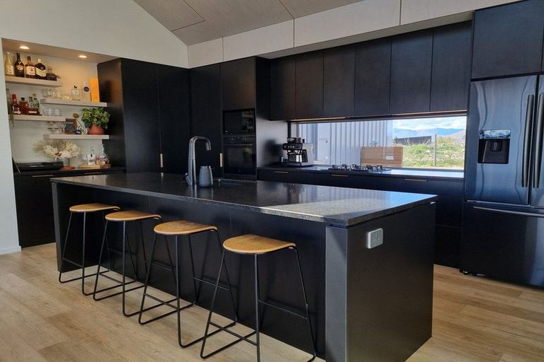 Photo of property in 21 Peak Drive, Twizel, 7901