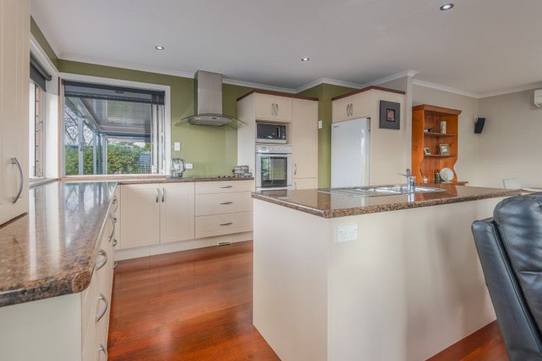 Photo of property in 39 Pukepapa Road, Marton, 4710