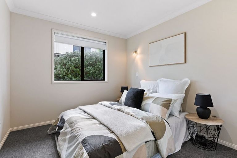 Photo of property in 4 Aldon Lane, The Gardens, Auckland, 2105