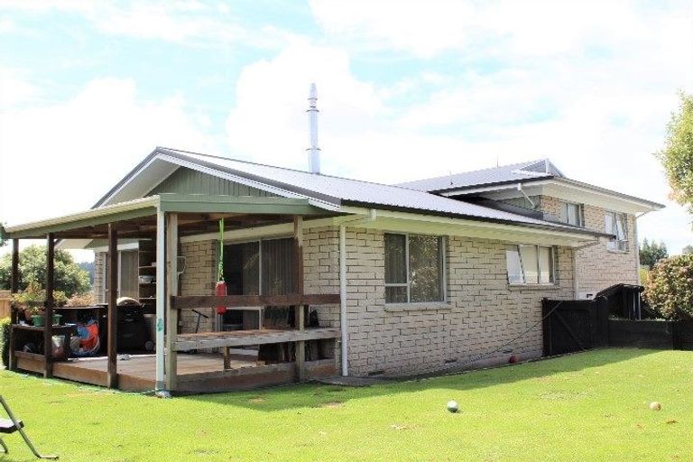 Photo of property in 6 Marlborough Place, Tokoroa, 3420