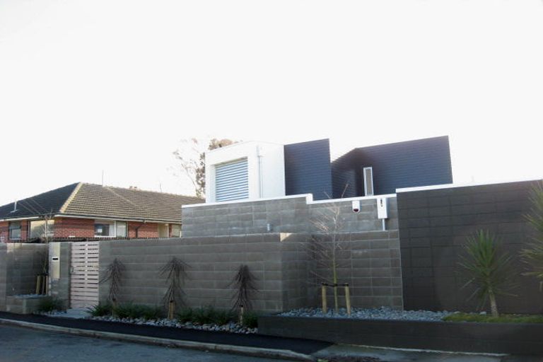 Photo of property in 51 Clare Road, St Albans, Christchurch, 8014