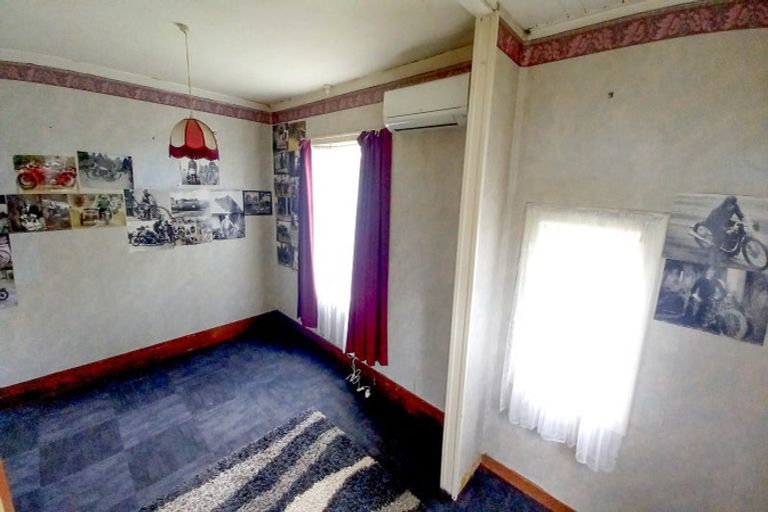Photo of property in 14 Half Mile Road, Tuatapere, 9620