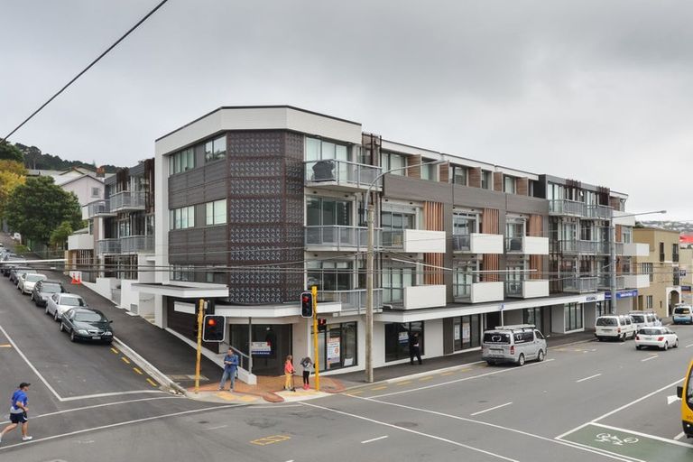 Photo of property in Masina Apartments, 111/80u Riddiford Street, Newtown, Wellington, 6021