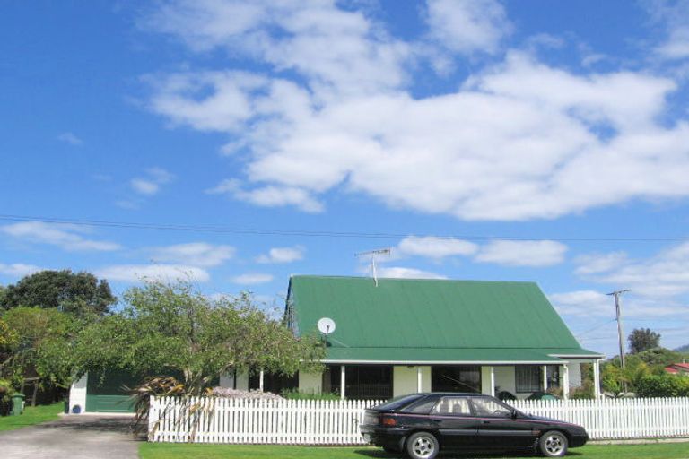 Photo of property in 3a Scott Street, Waihi Beach, 3611