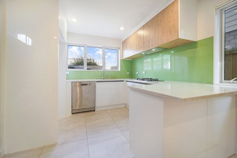 Photo of property in 20c Laureston Avenue, Papatoetoe, Auckland, 2025