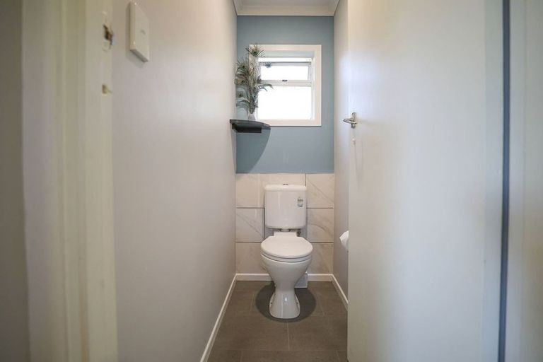 Photo of property in 2 Laughton Street, Taupo, 3330