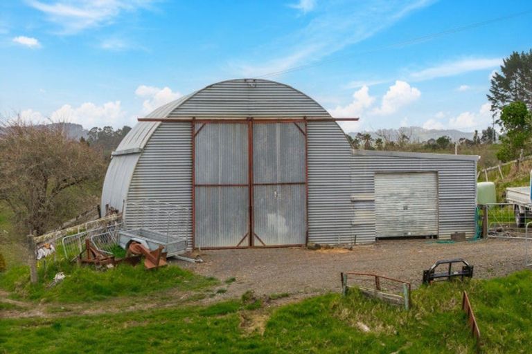 Photo of property in 167 Anderson Road, Helensville, 0875